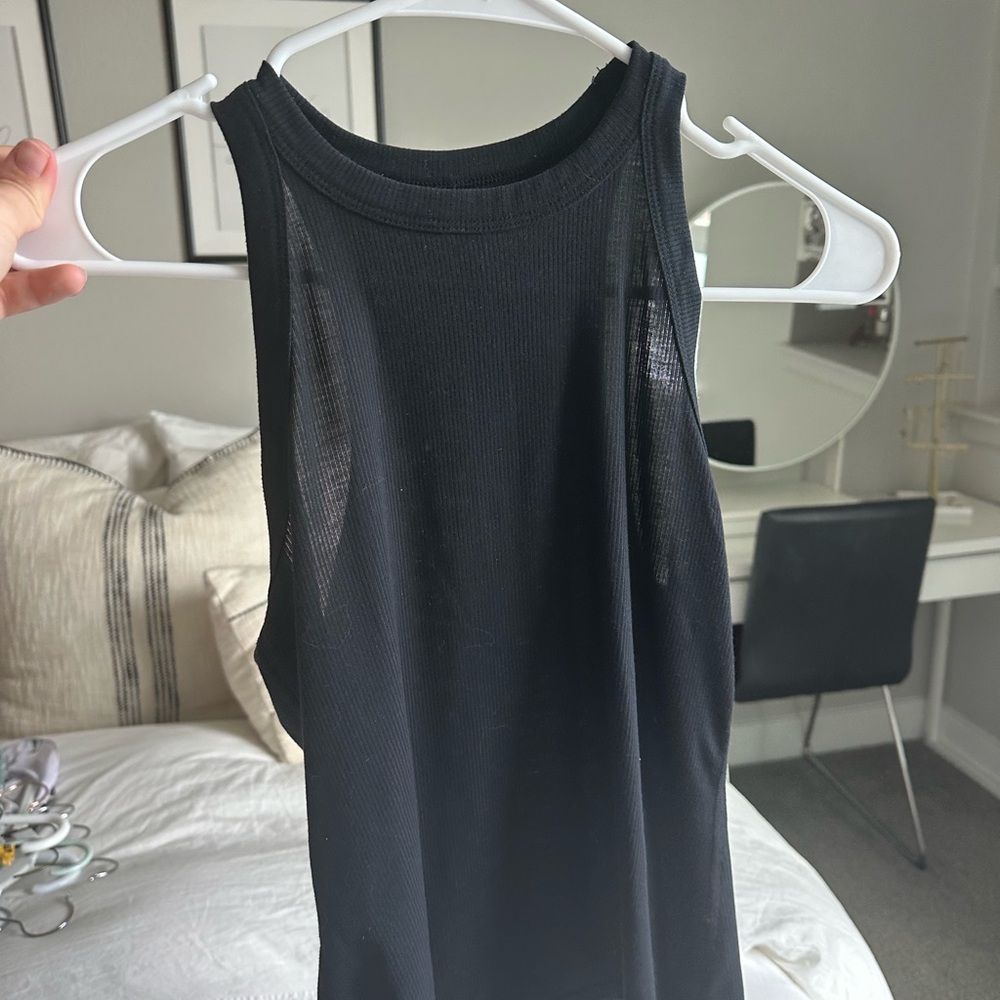 Black Worktop Tank